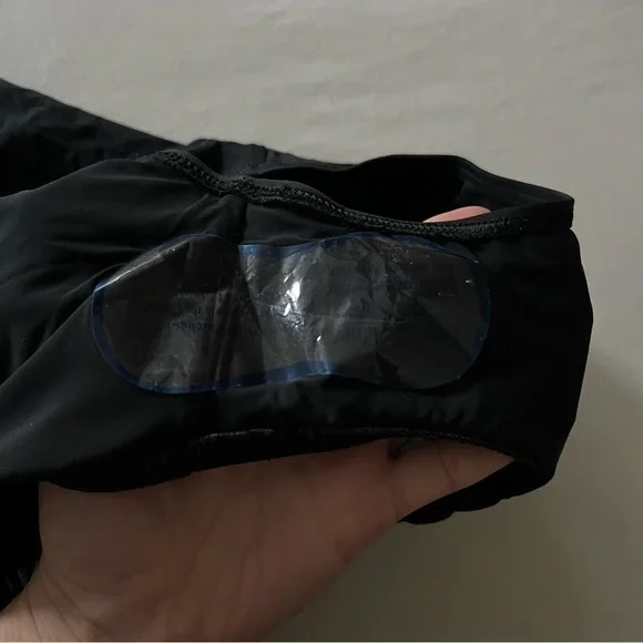 Solid & Striped Veronica One Piece in Noir - Picture 15 of 16